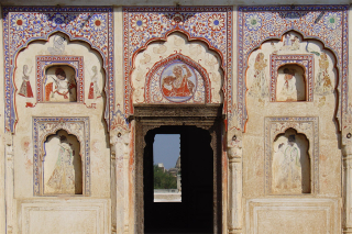 she-haveli-fresco.jpg